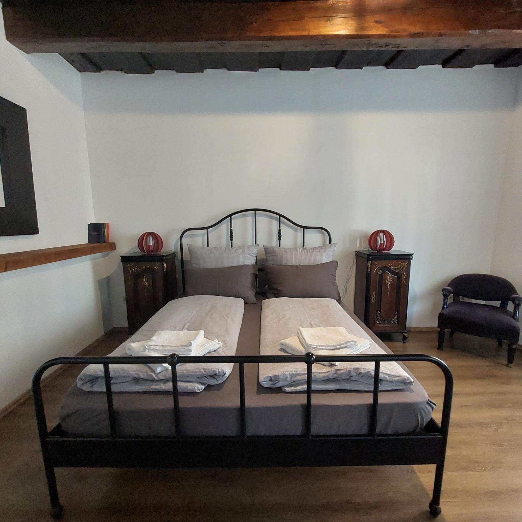 סיגליגט Feher Barany Apartment חדר תמונה